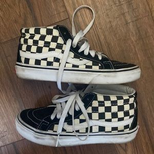 Vans checkers mid top